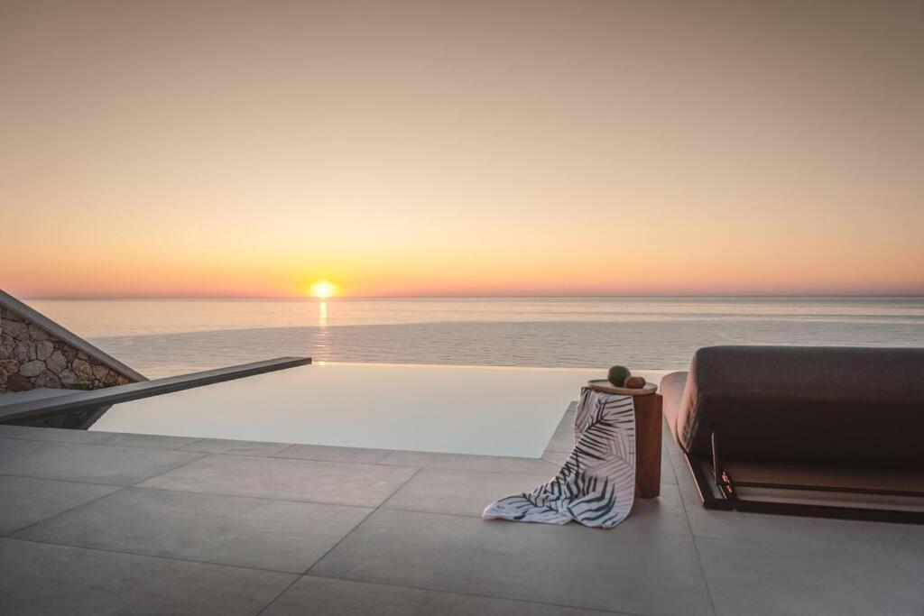 The Wave Twin Villa 1 Kathisma Beach Lefkada エクステリア 写真